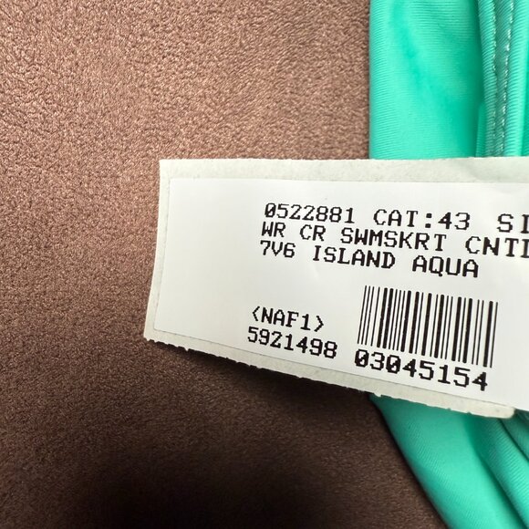 Lands' End Women's 2-14, 4 LONG Tummy Control Swim Skirt Island Aqua‎ - Picture 6 of 7